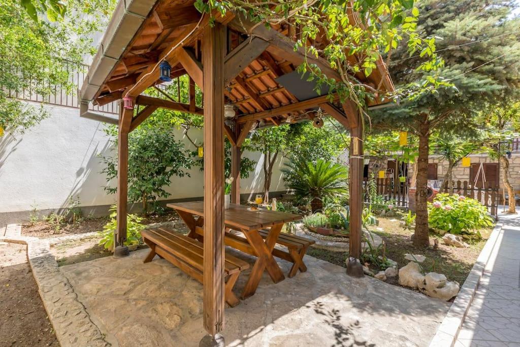 Apartment Paradise Garden Σπλιτ Εξωτερικό φωτογραφία