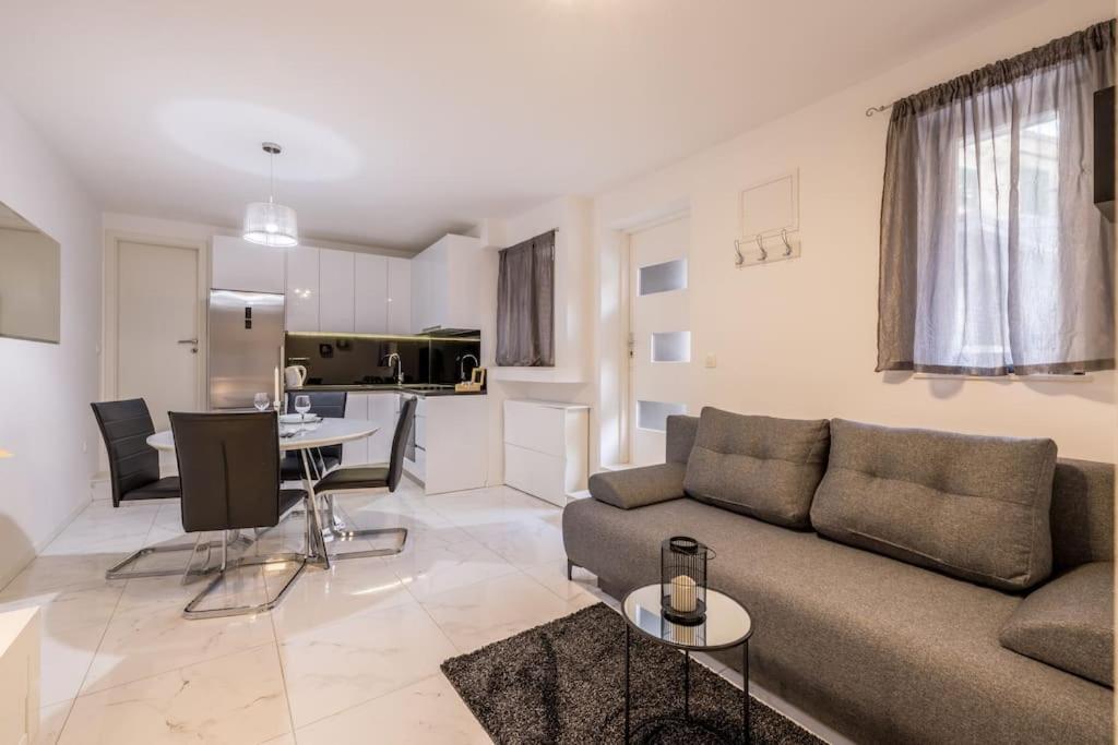 Apartment Paradise Garden Σπλιτ Εξωτερικό φωτογραφία
